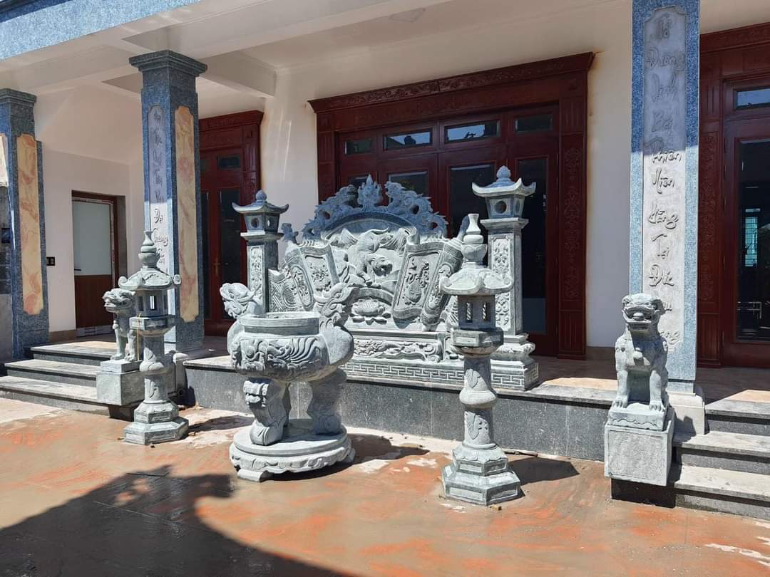 Cuốn Thư Đá - CTD53