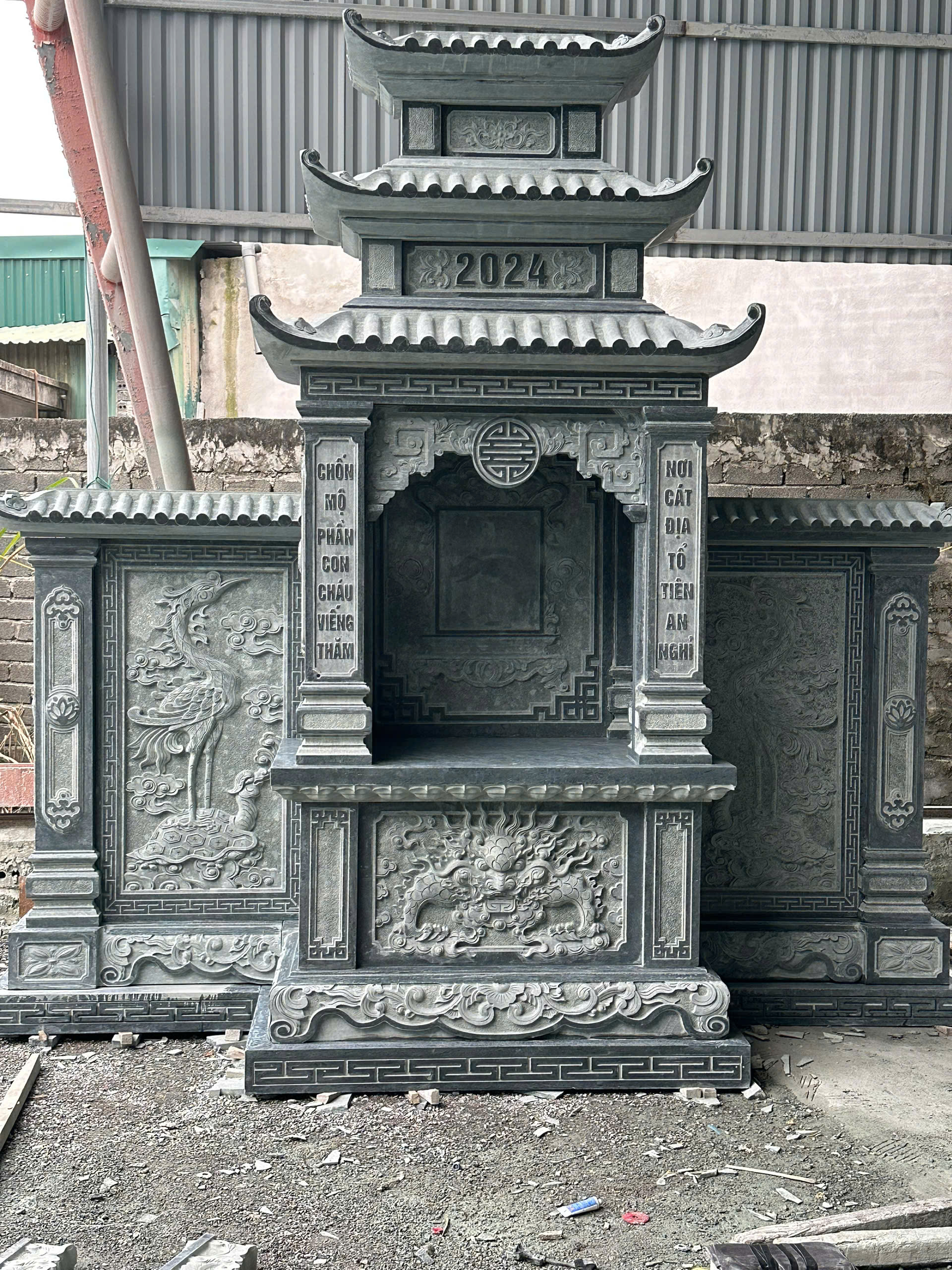 Lăng Thờ Đá - LTD03