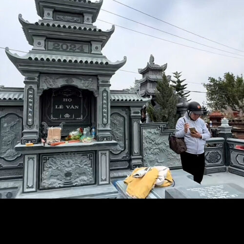 Lăng Thờ Đá - LTD11
