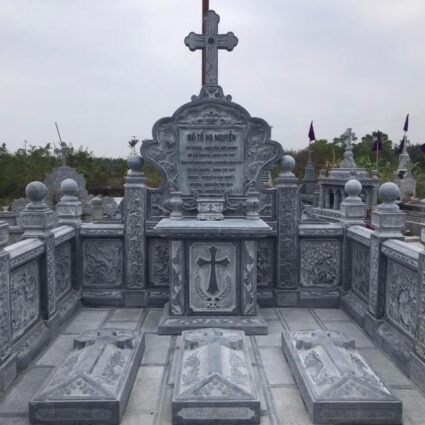 Mộ Đá Công Giáo - MCG03