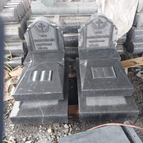 Mộ Đá Công Giáo - MCG14