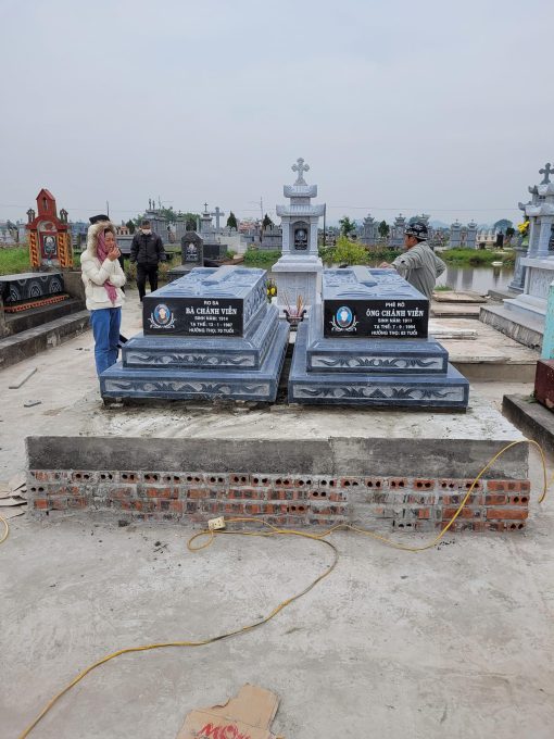 Mộ Công Giáo - MCG20