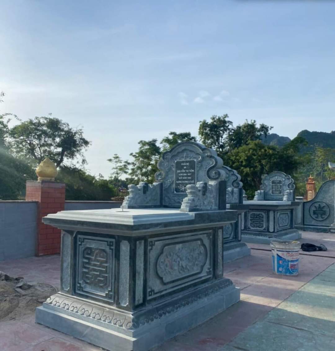 Mộ Không Mái - MKM22