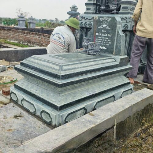 Mộ Không Mái - MKM42